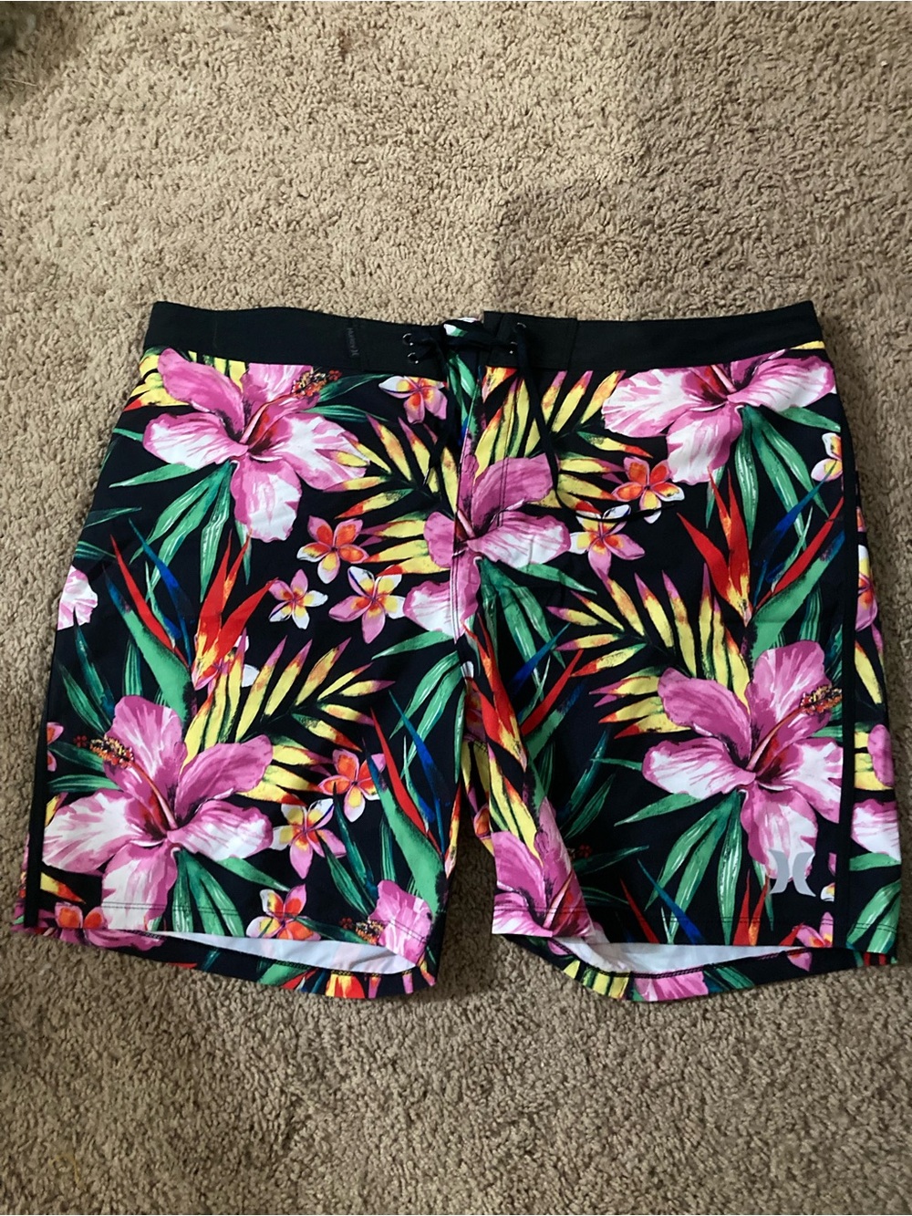 Hurley Phantom Garden board shorts